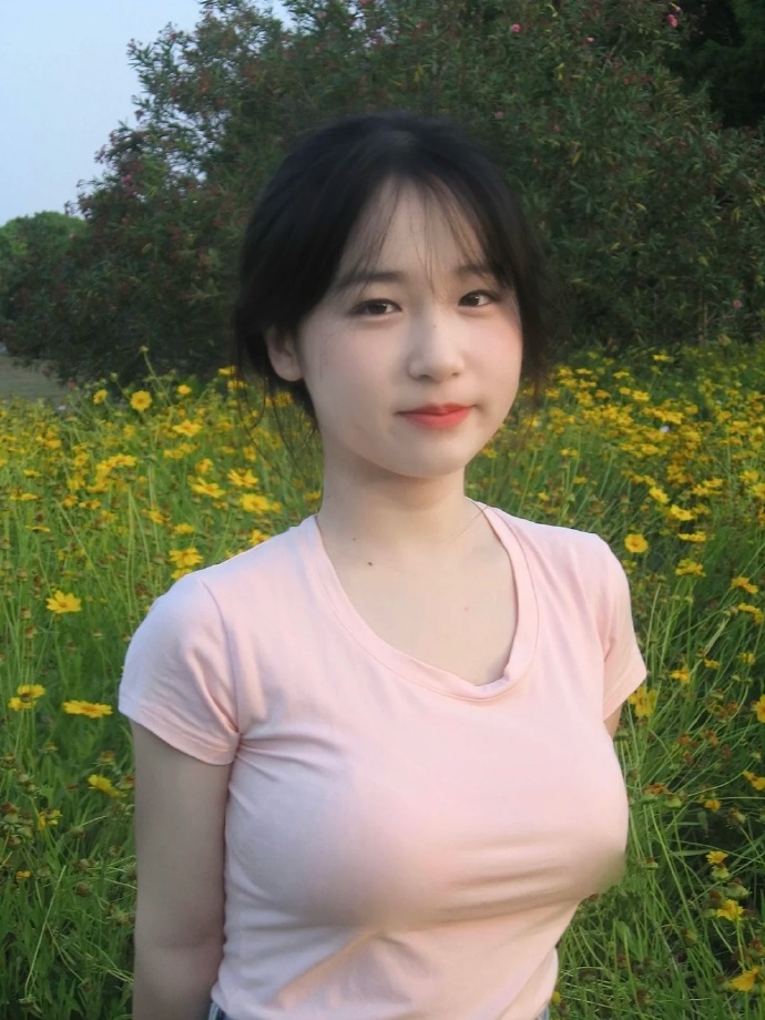 什么意思（中国）IOS安卓版手机AVPP电子aPP挽起裙子迈开腿坐上去c